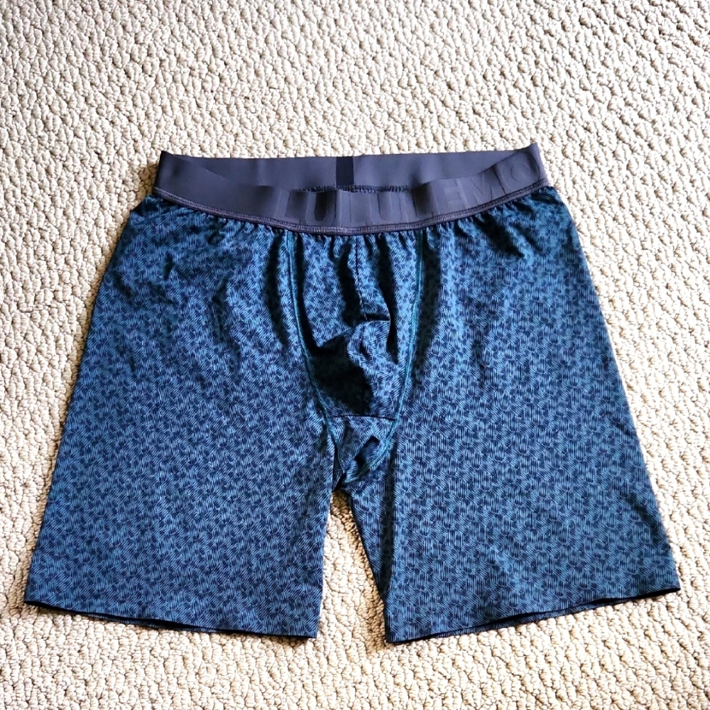 Lululemon Mens Built To Move Boxer 5" size XL